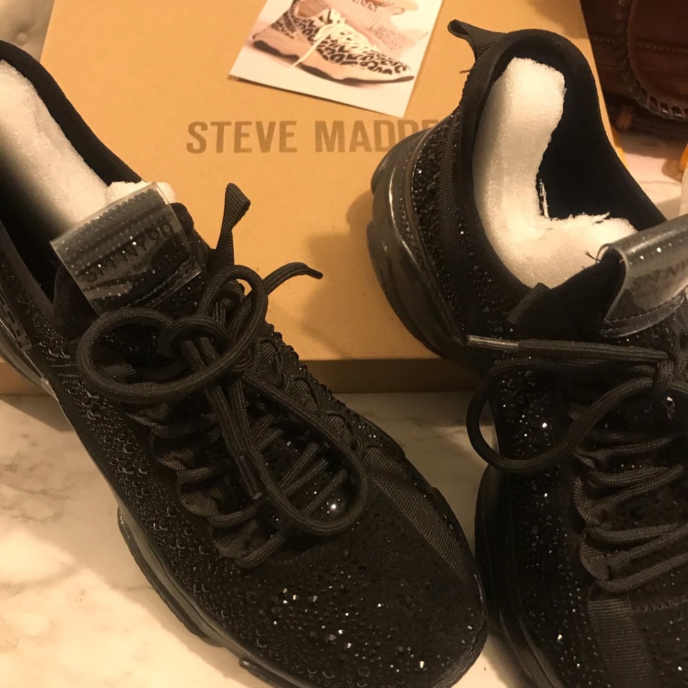 STEVE MADDEN MAXIMA-R BLACK